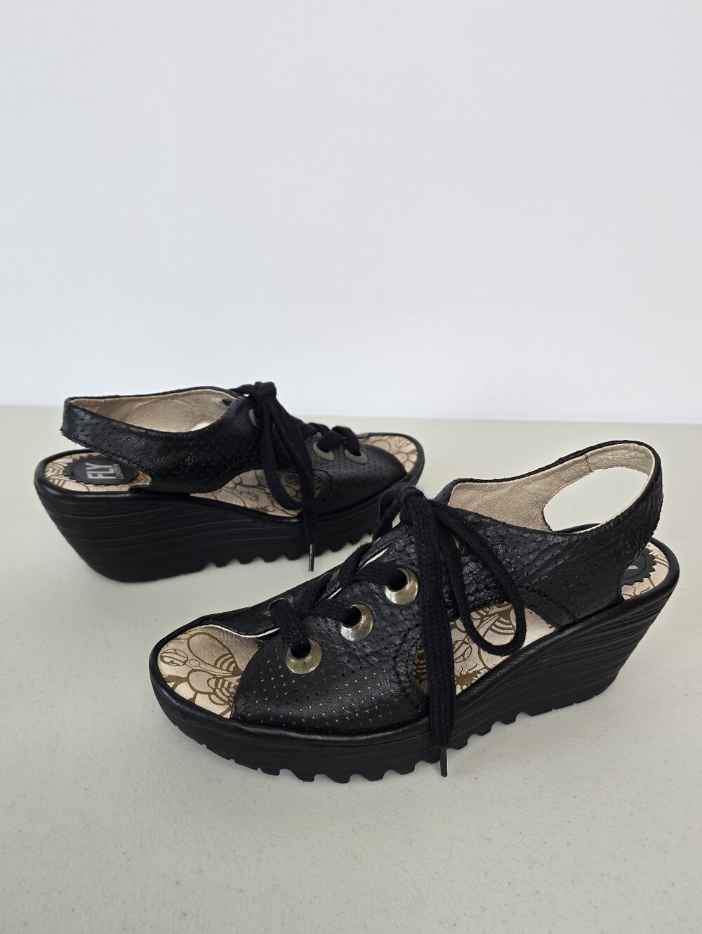 Fly London YLVA Black Perforated Leather Lace-Up Wedge Sandals EU 39 8-8.5 - Picture 1 of 9